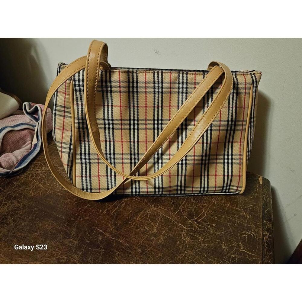 Burberry Check Pattern Handbag - Picture 2 of 3